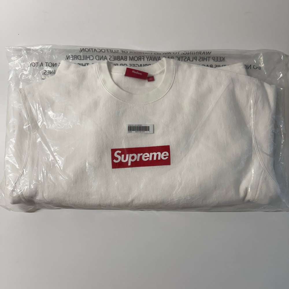 Supreme Washed Box Logo Crewneck